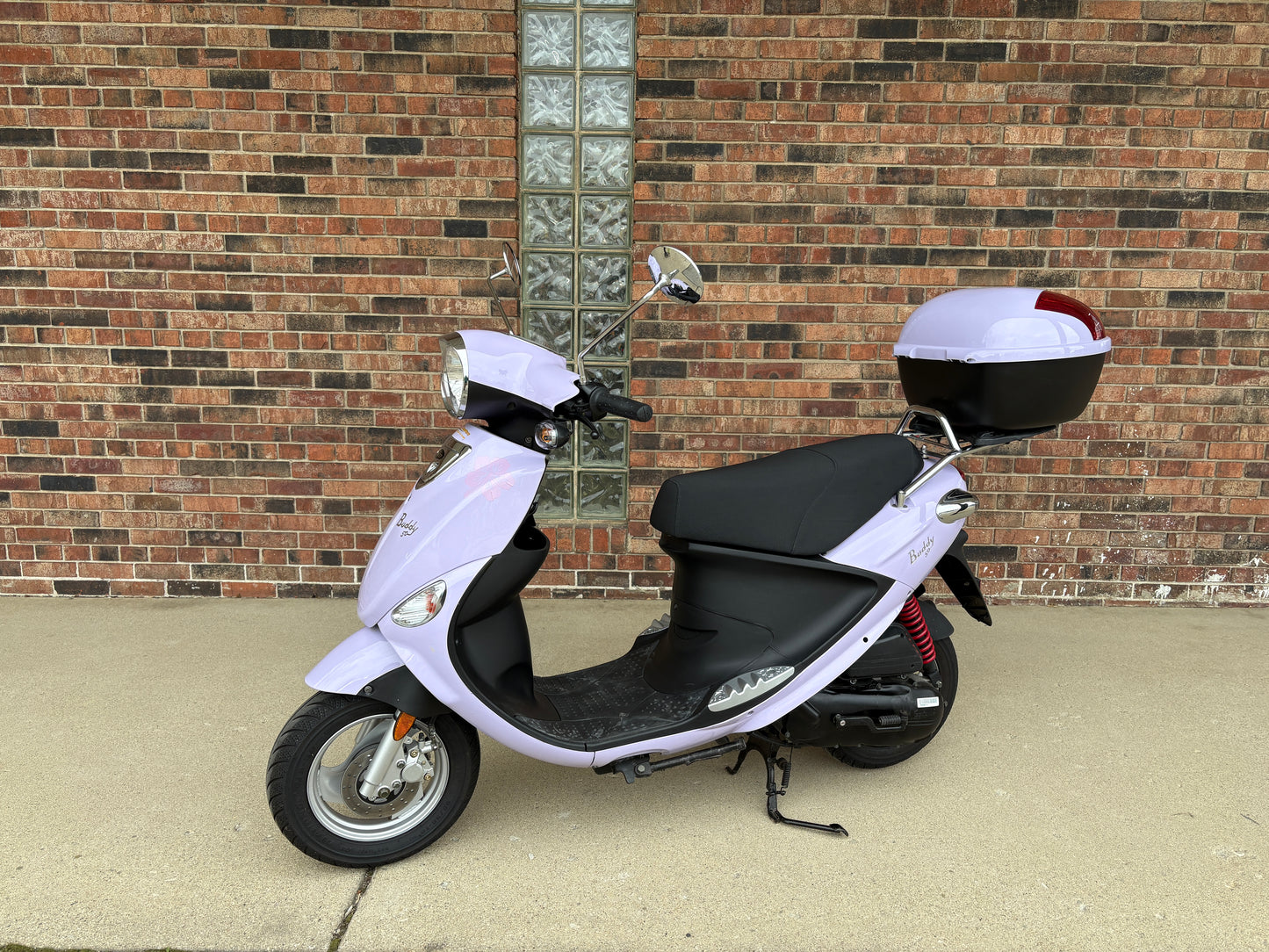 Pre-Owned 2019 Genuine Scooter Company Buddy 50cc